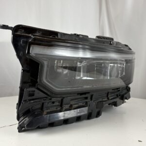 2021-2024 Jeep Grand Cherokee Driver Headlight - Image 9