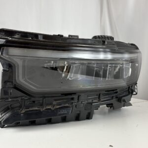 2021-2024 Jeep Grand Cherokee Driver Headlight - Image 10