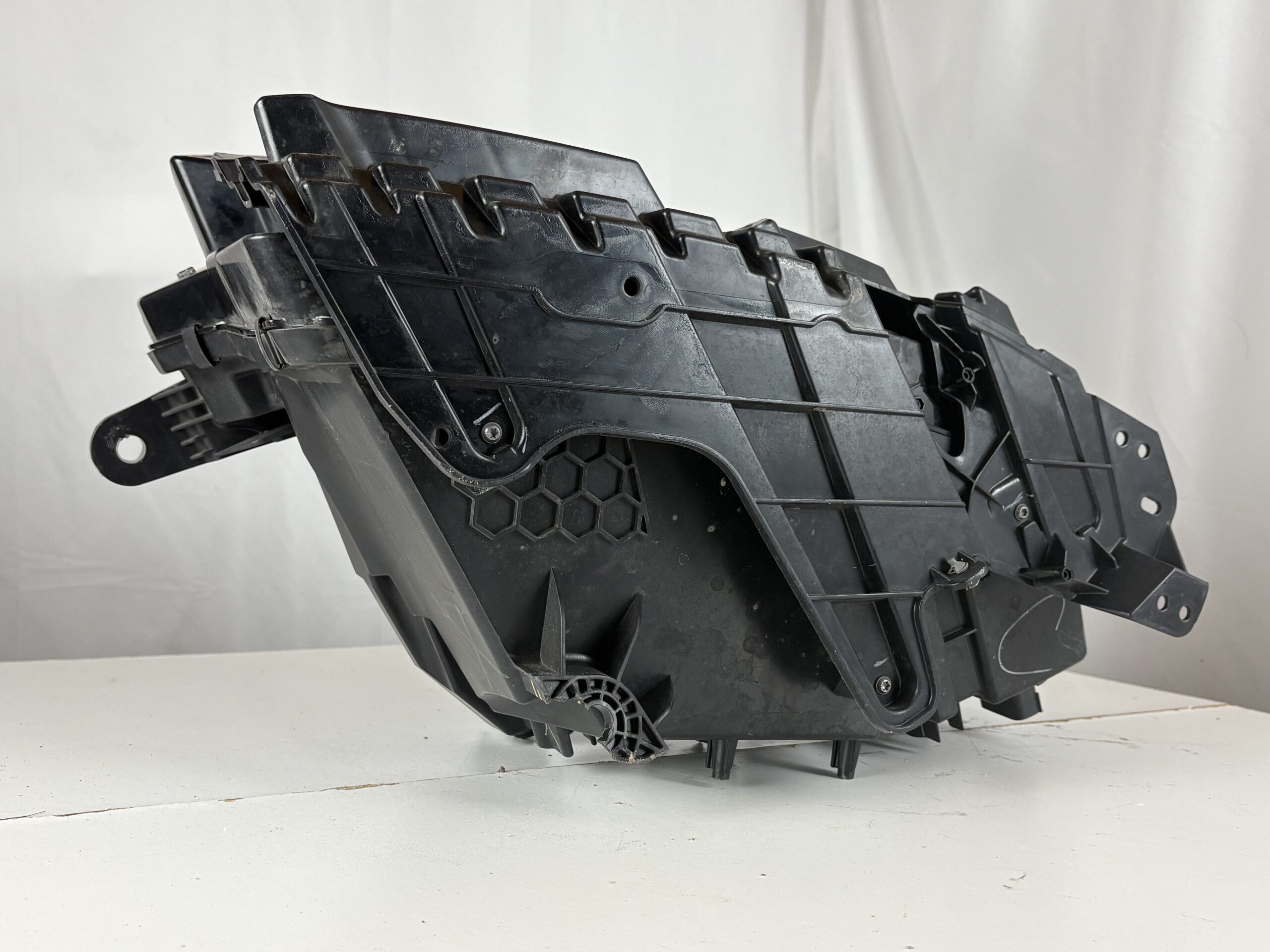 2021-2024 Jeep Grand Cherokee Driver Headlight