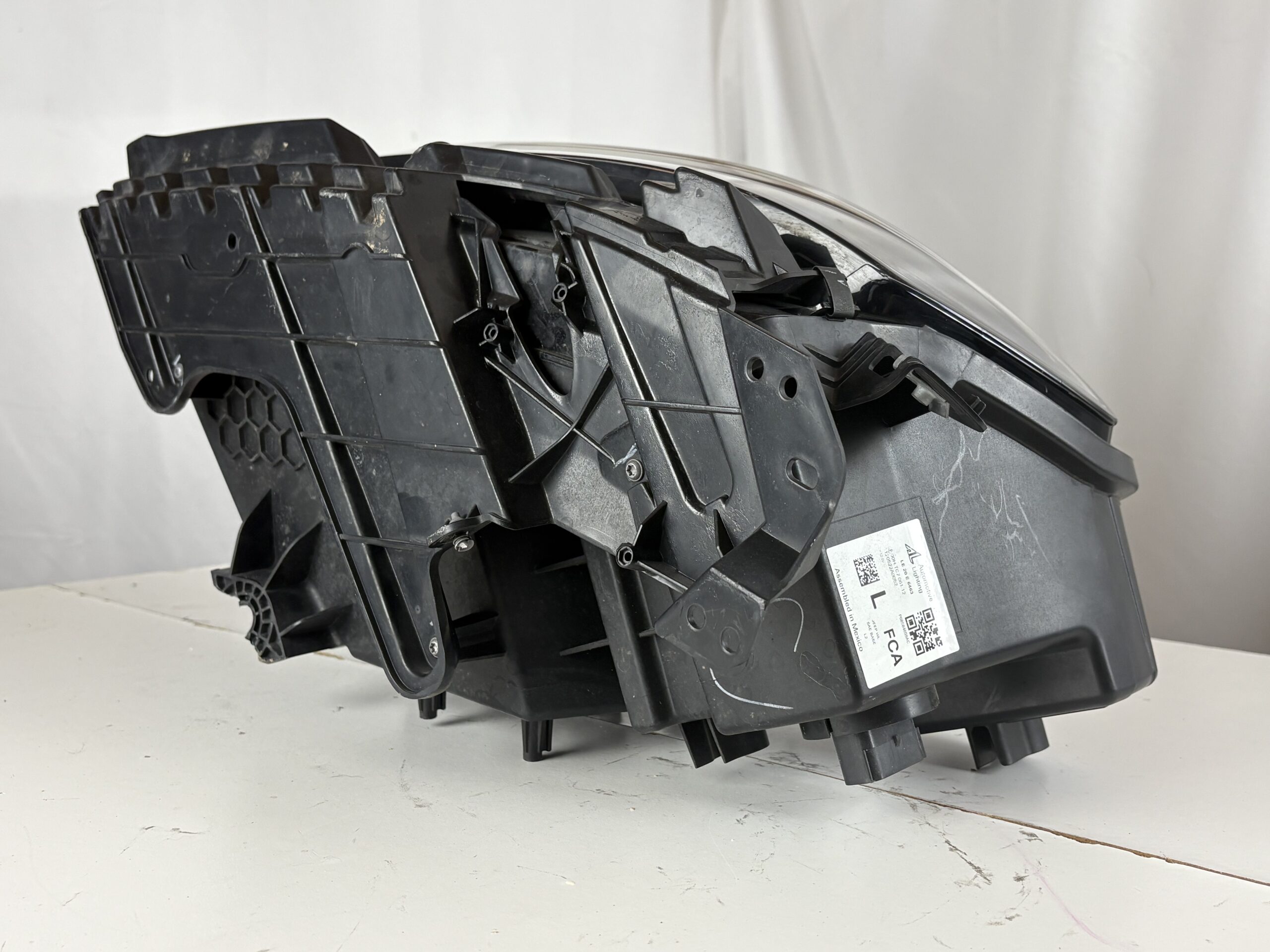 2021-2024 Jeep Grand Cherokee Driver Headlight