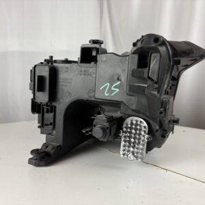 2022-2025 Volkswagen Tiguan Passenger Headlight - Image 11