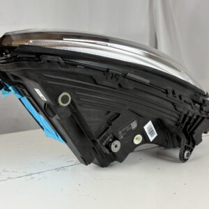 2023-2025 Mercedes GLC 300 Passenger Headlight - Image 4