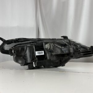 2017-2019 Toyota Corolla Driver Headlight - Image 14