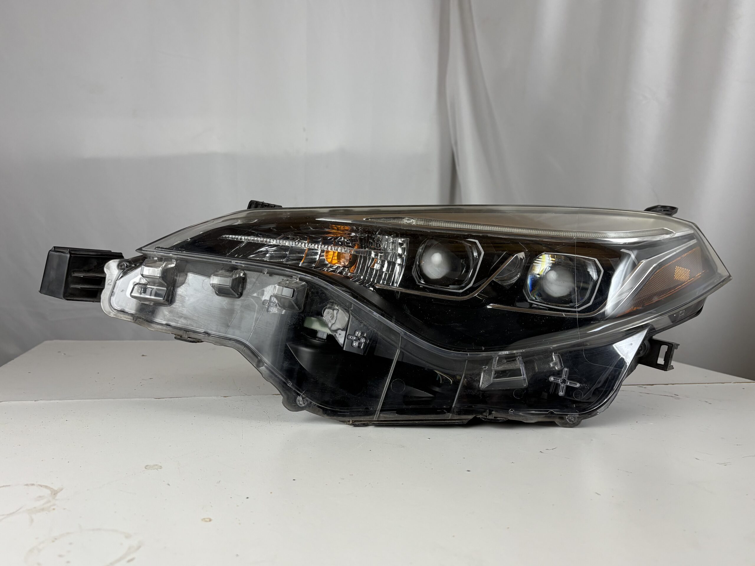 2017-2019 Toyota Corolla Driver Headlight