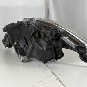 2017-2019 Toyota Corolla Driver Headlight - Image 7