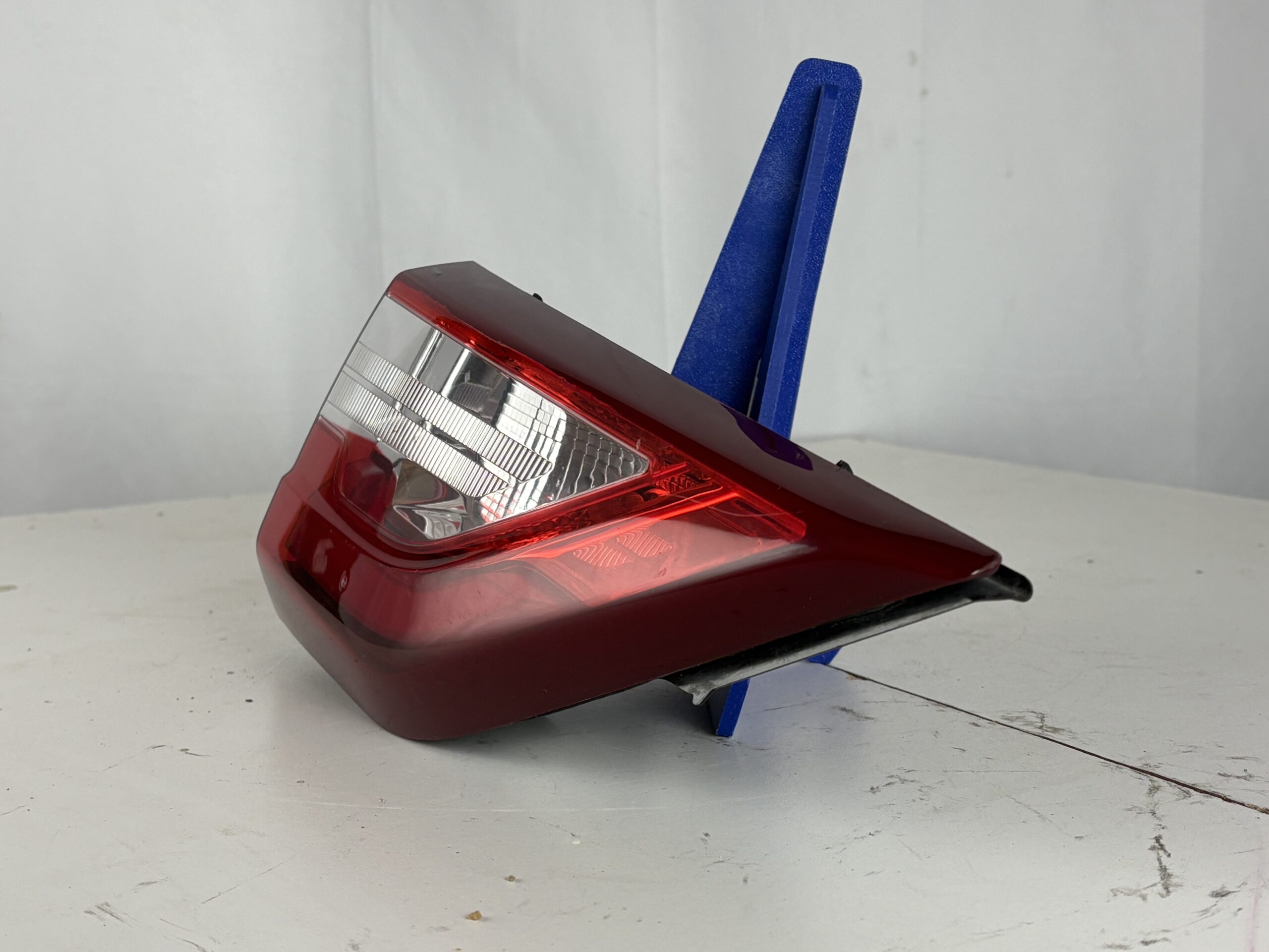 2018-2021 Chevrolet Traverse Driver Inner Taillight