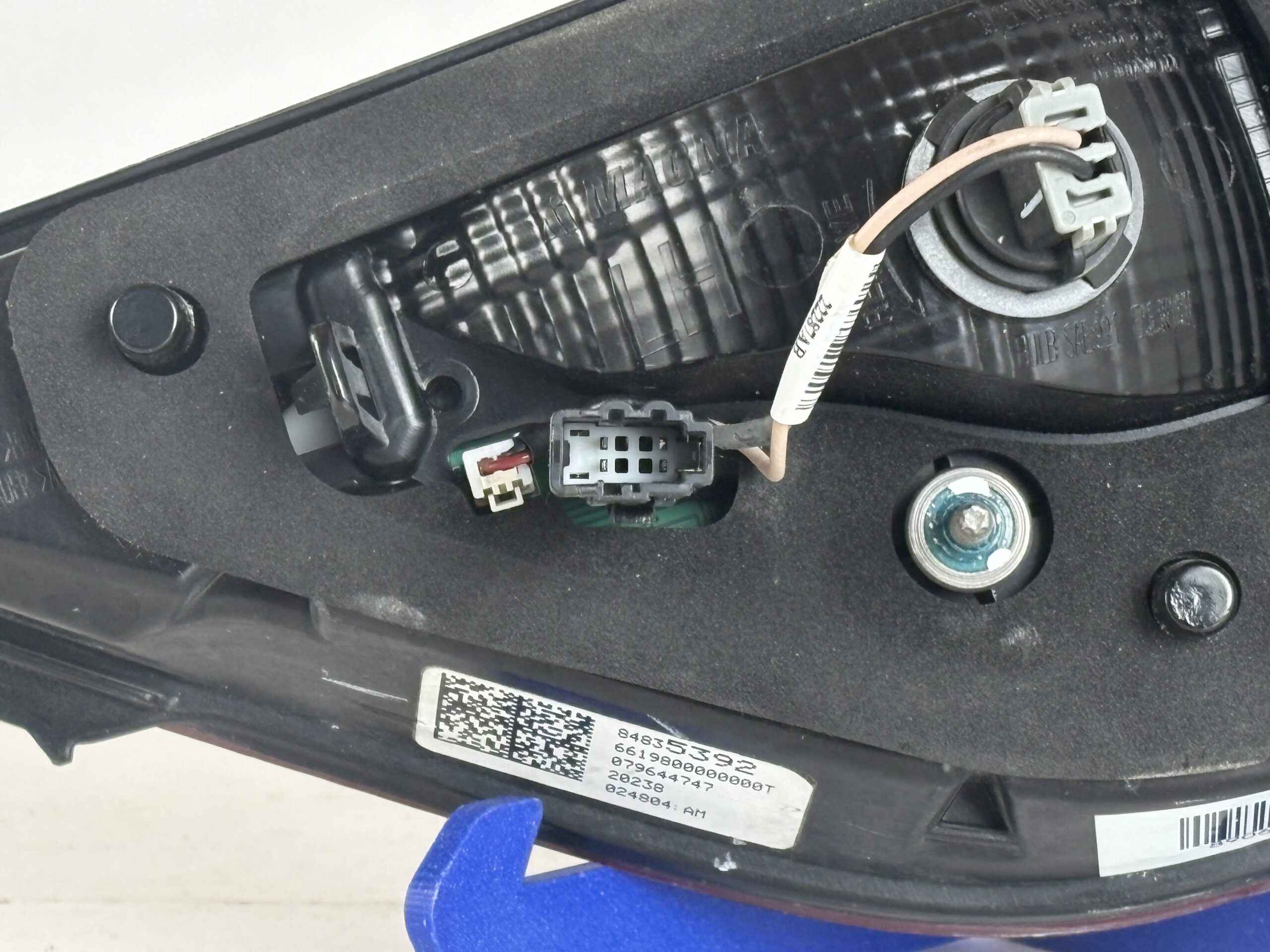 2018-2021 Chevrolet Traverse Driver Inner Taillight