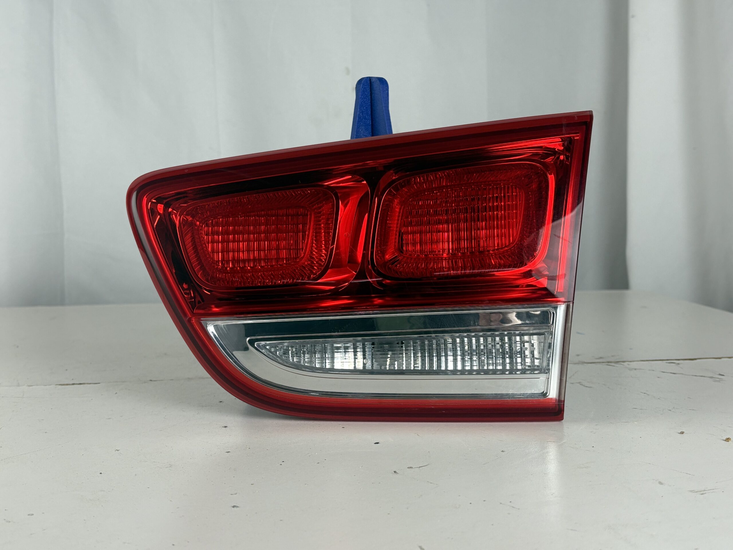 2016-2018 Kia Sorento Passenger Inner Taillight