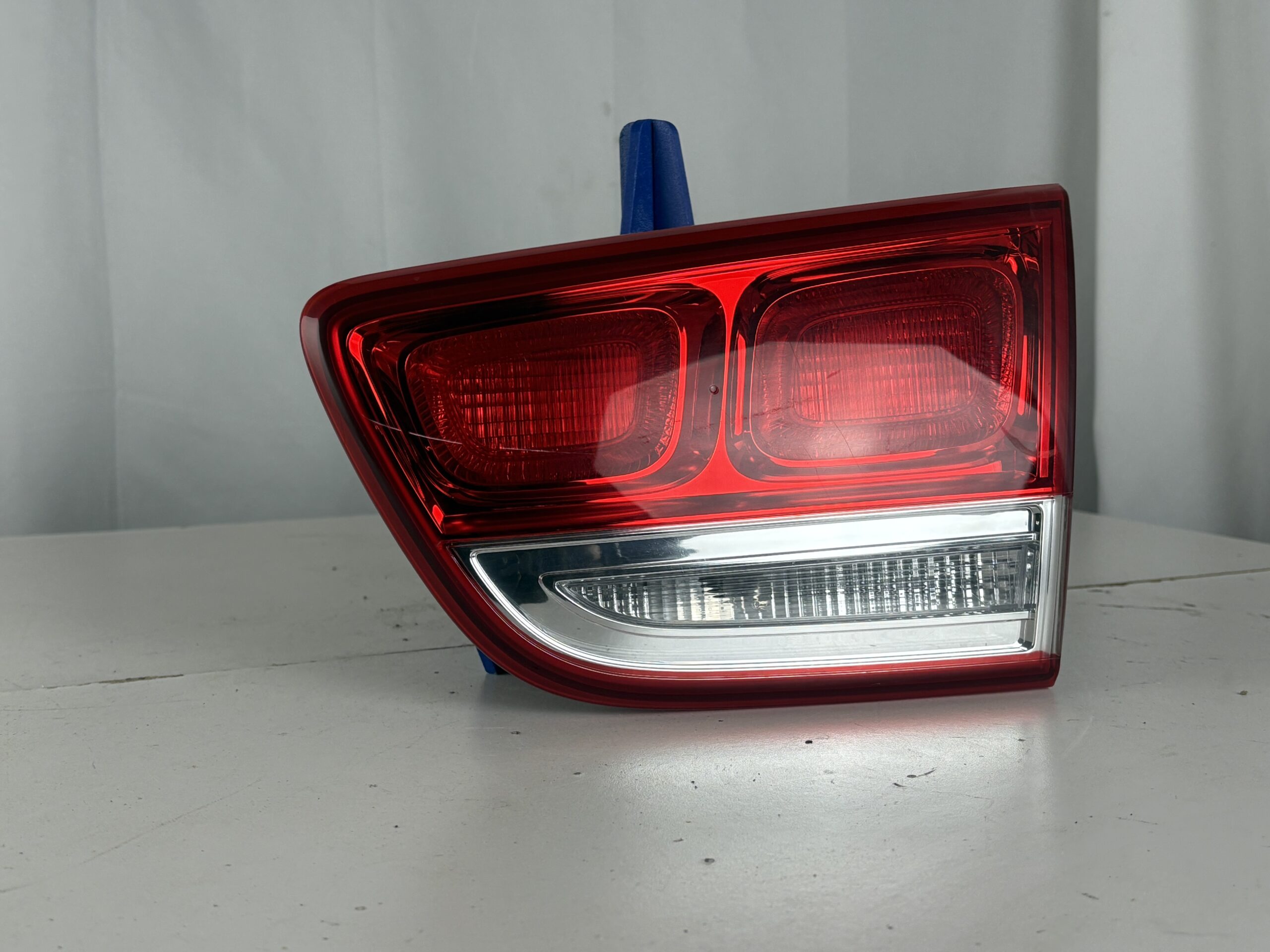2016-2018 Kia Sorento Passenger Inner Taillight