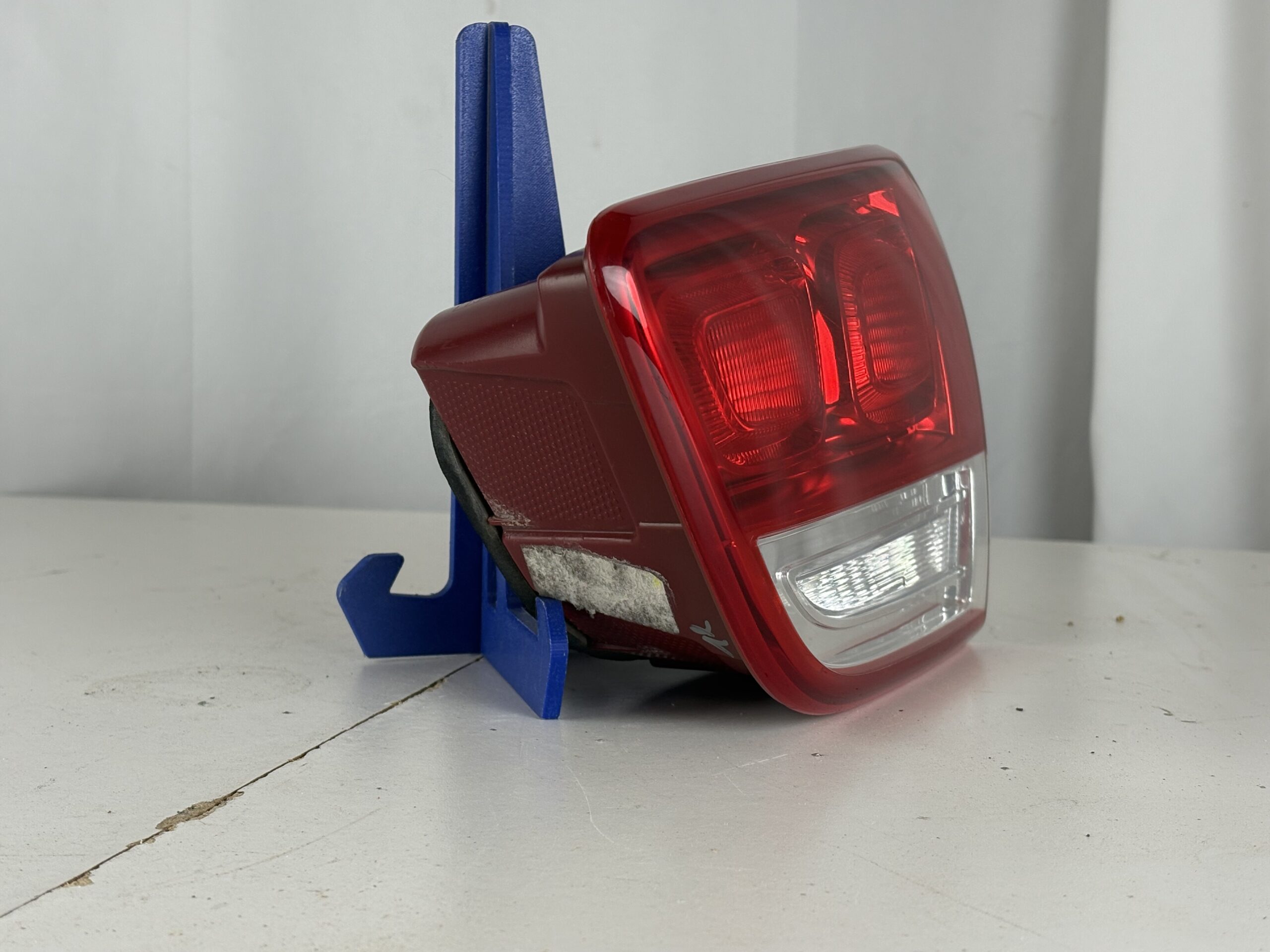 2016-2018 Kia Sorento Passenger Inner Taillight