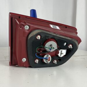 2016-2018 Kia Sorento Passenger Inner Taillight - Image 7