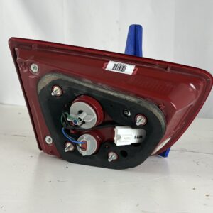 2016-2018 Kia Sorento Passenger Inner Taillight - Image 8