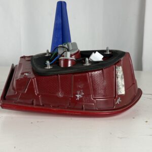 2016-2018 Kia Sorento Passenger Inner Taillight - Image 9