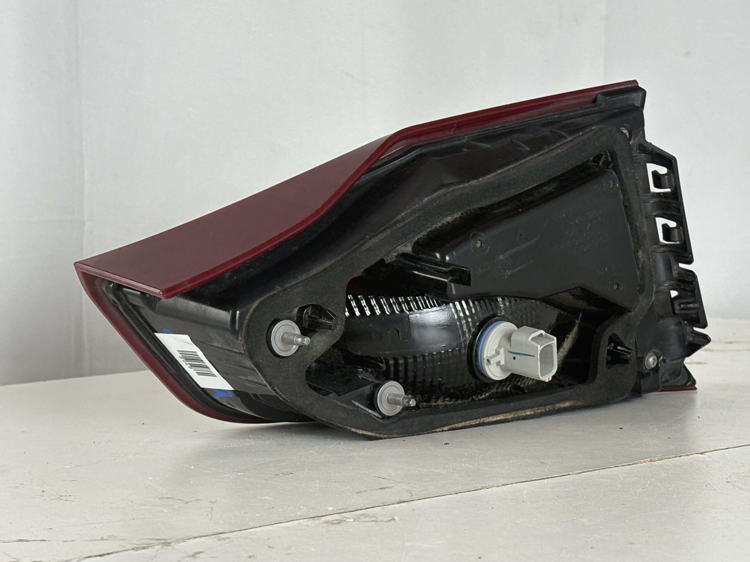2018-2021 Chevrolet Equinox Passenger Inner Taillight Halogen