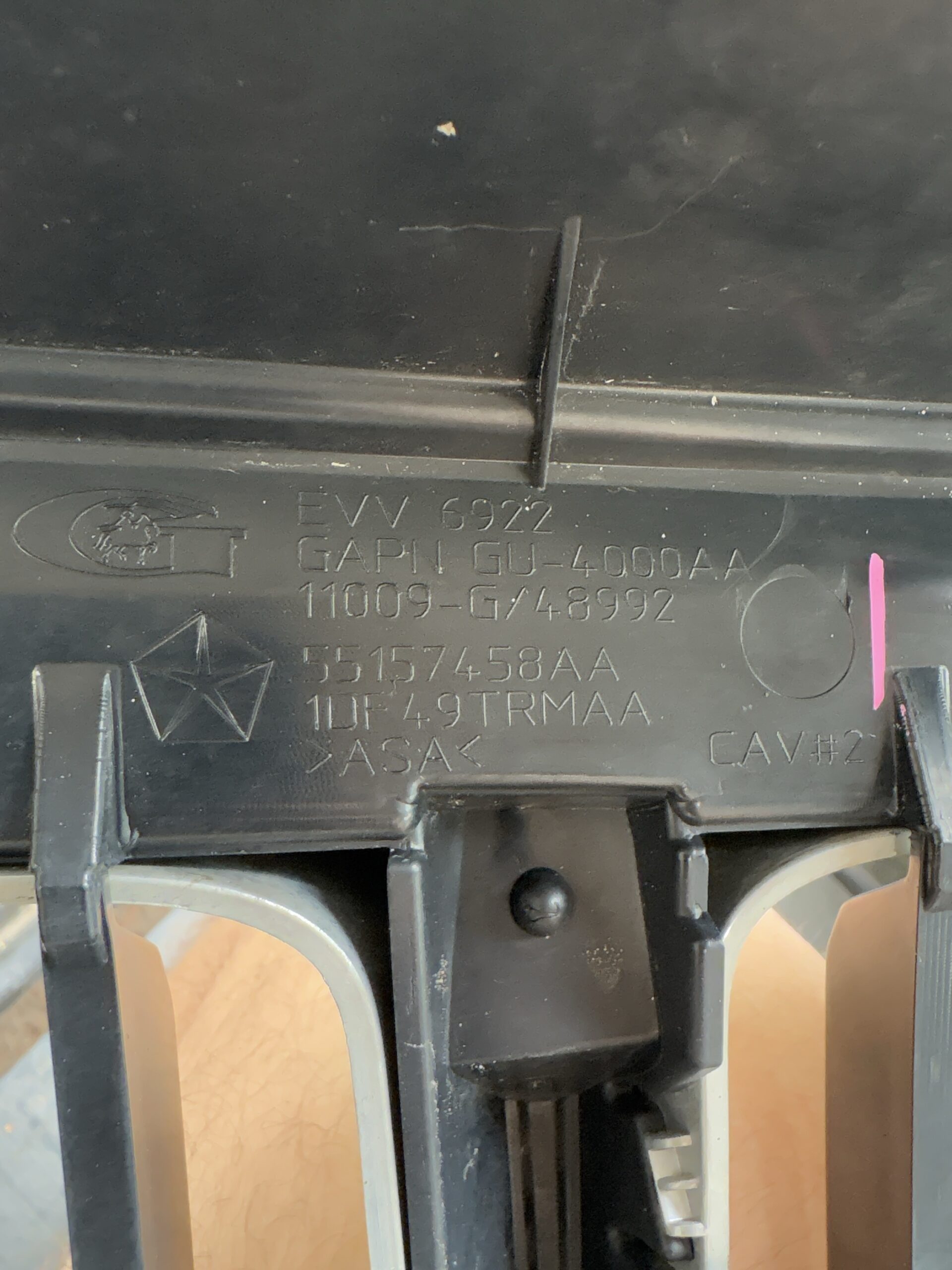 2008-2010 Jeep Grand Cherokee Grille