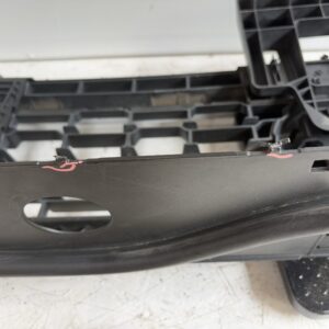 2020-2023 Volkswagen Atlas Grille - Image 10