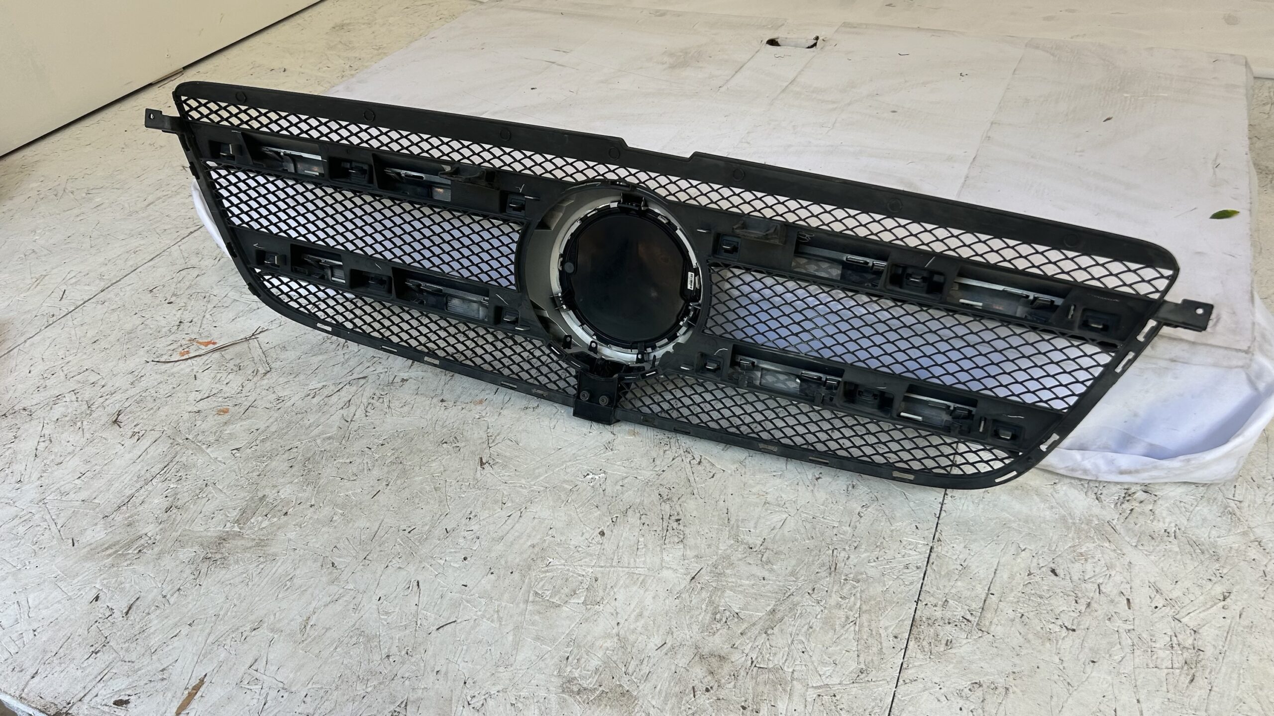 2013-2016 Mercedes Benz GL350  GL450  GL550  GL63 Sport Grille