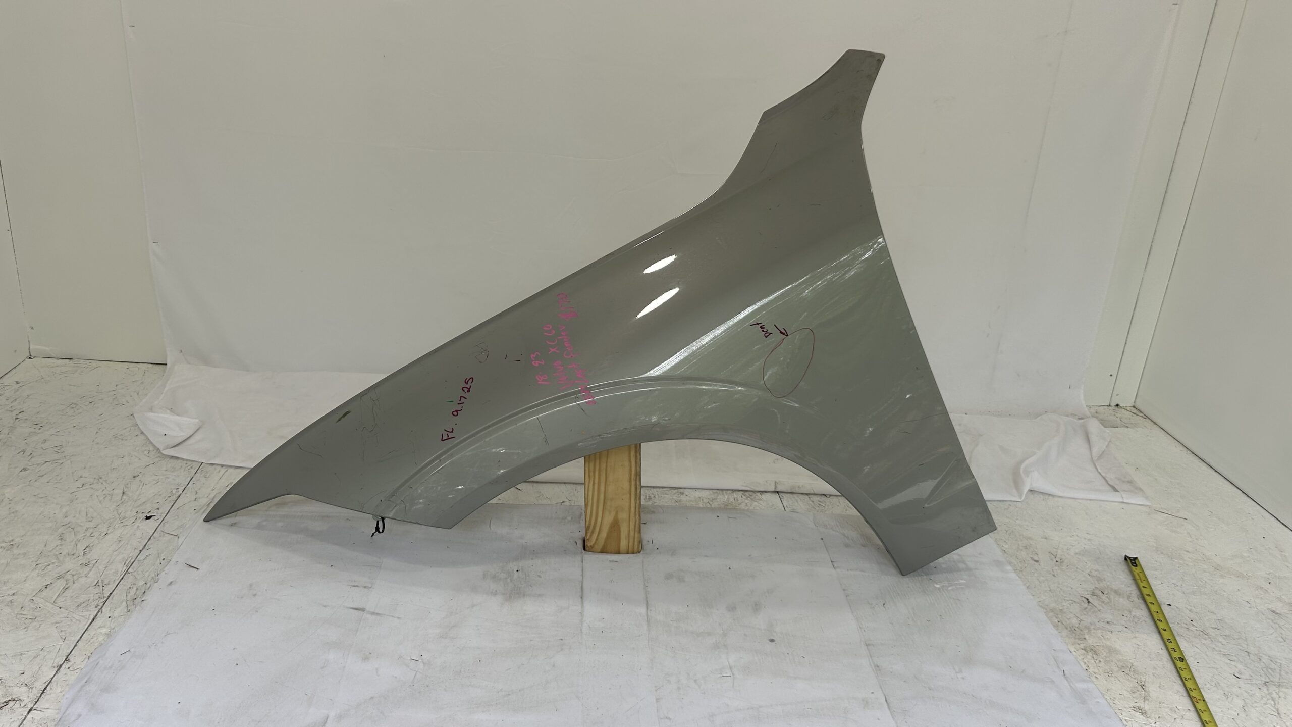2018-2025 Volvo XC60 Driver Side Fender