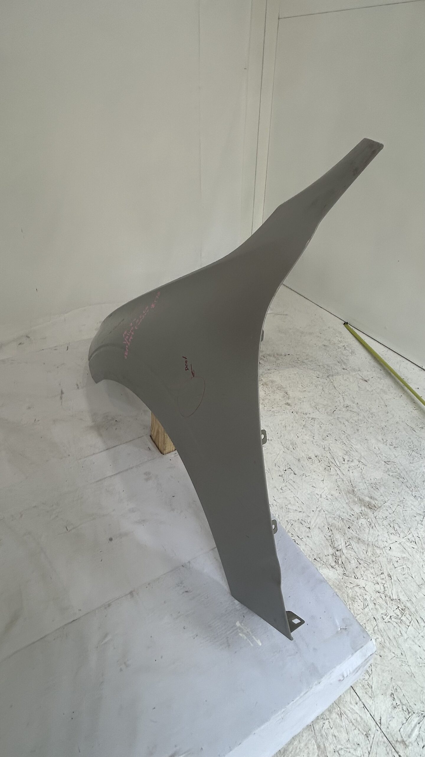 2018-2025 Volvo XC60 Driver Side Fender