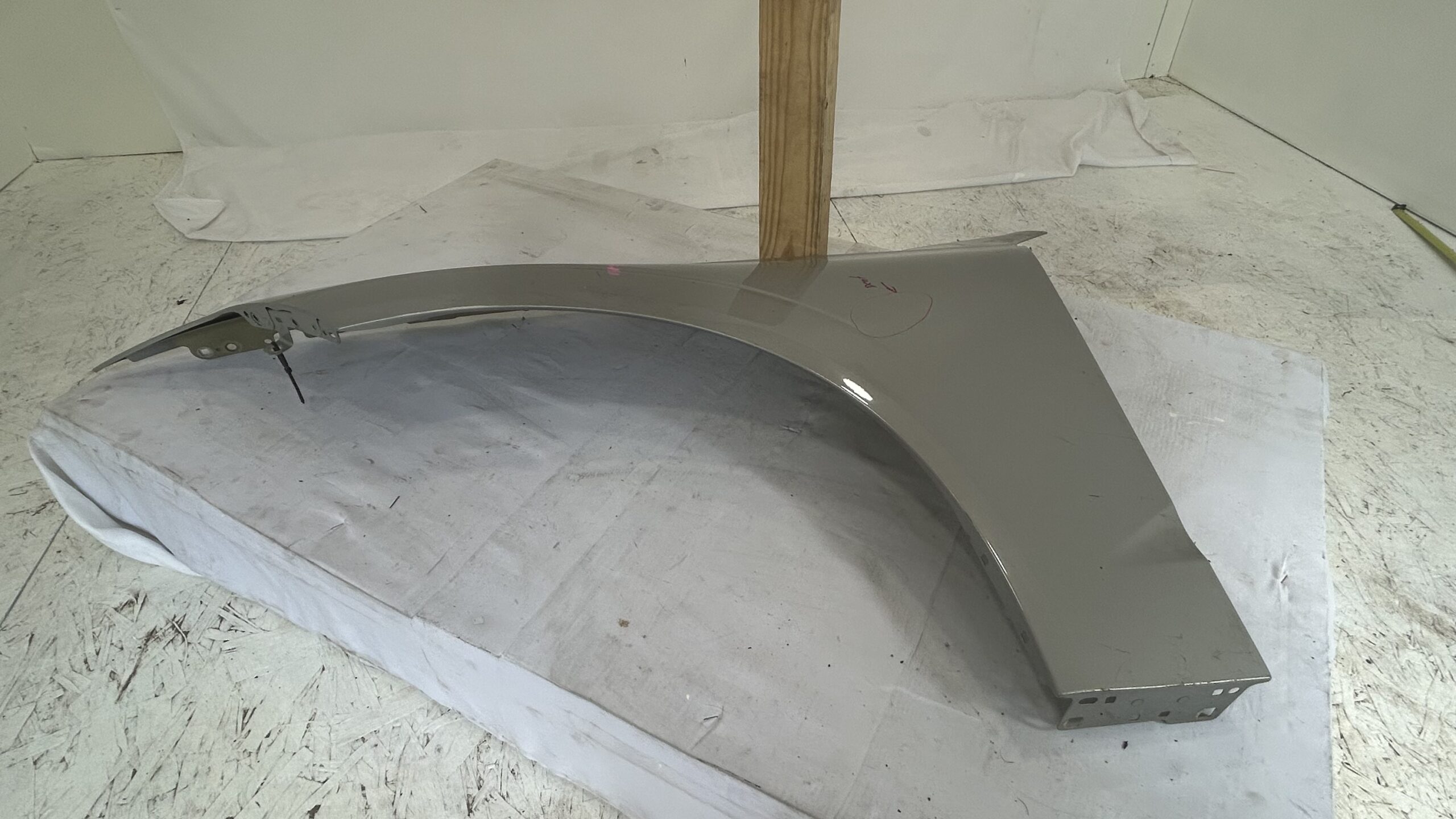 2018-2025 Volvo XC60 Driver Side Fender