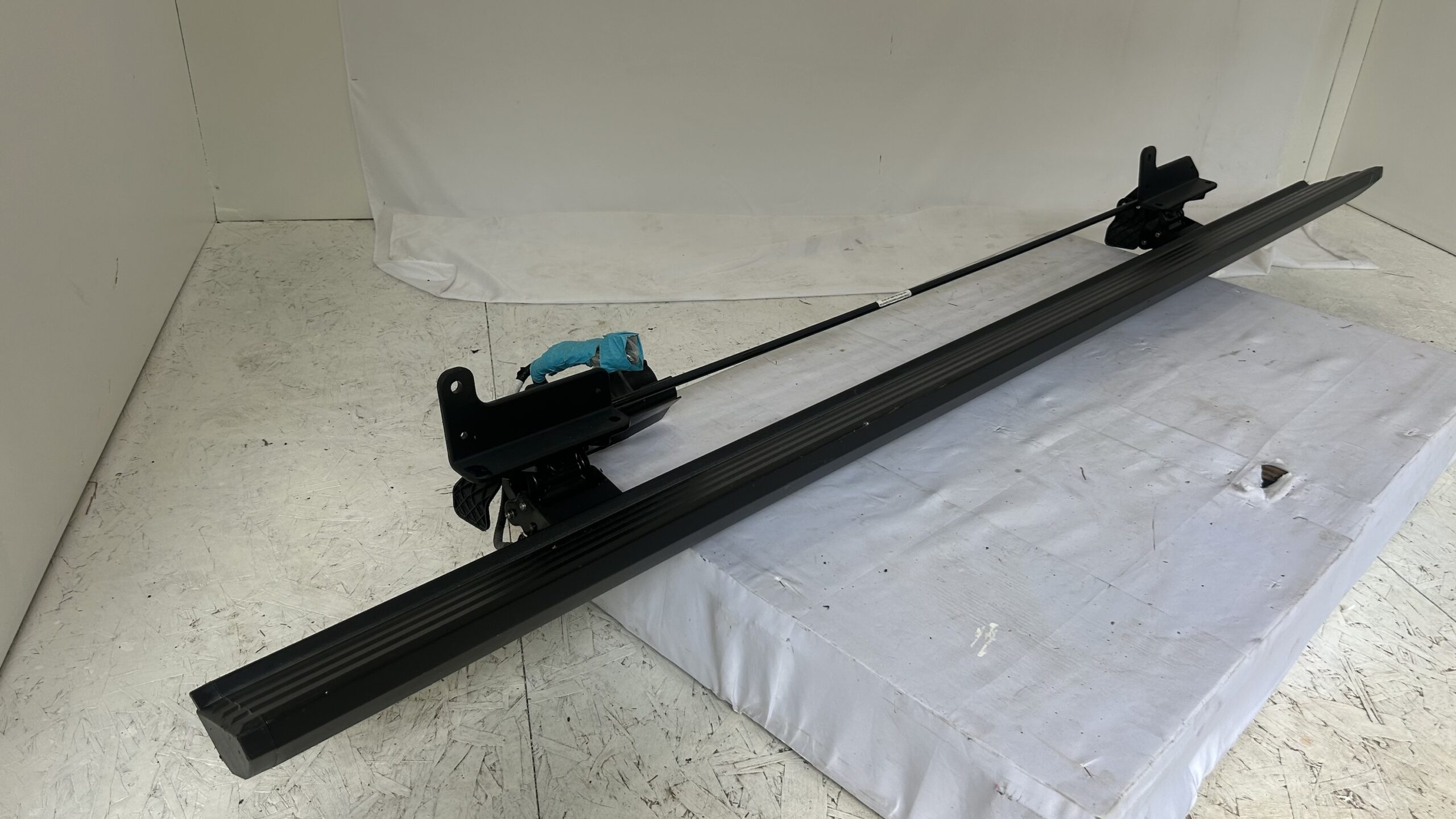 2021-2025 GMC Yukon XL and Cadillac Escalade Running Board Driver Side