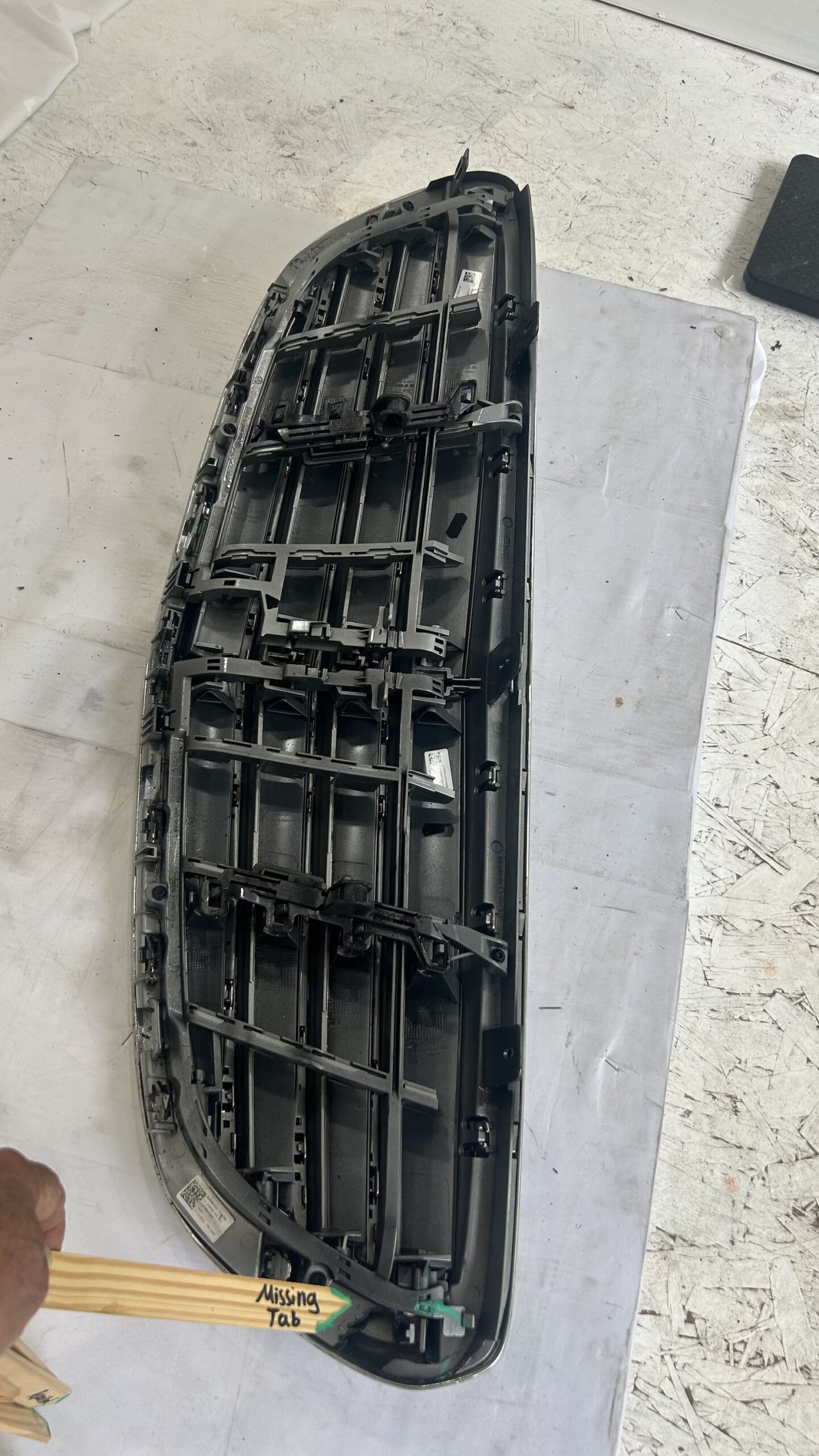 2015-2018 Mercedes Benz C class C300 luxury Grille