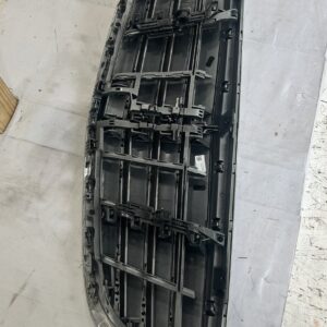 2015-2018 Mercedes Benz C class C300 luxury Grille - Image 9