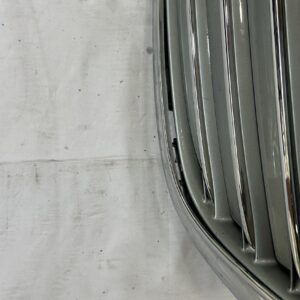 2015-2018 Mercedes Benz C class C300 luxury Grille - Image 7