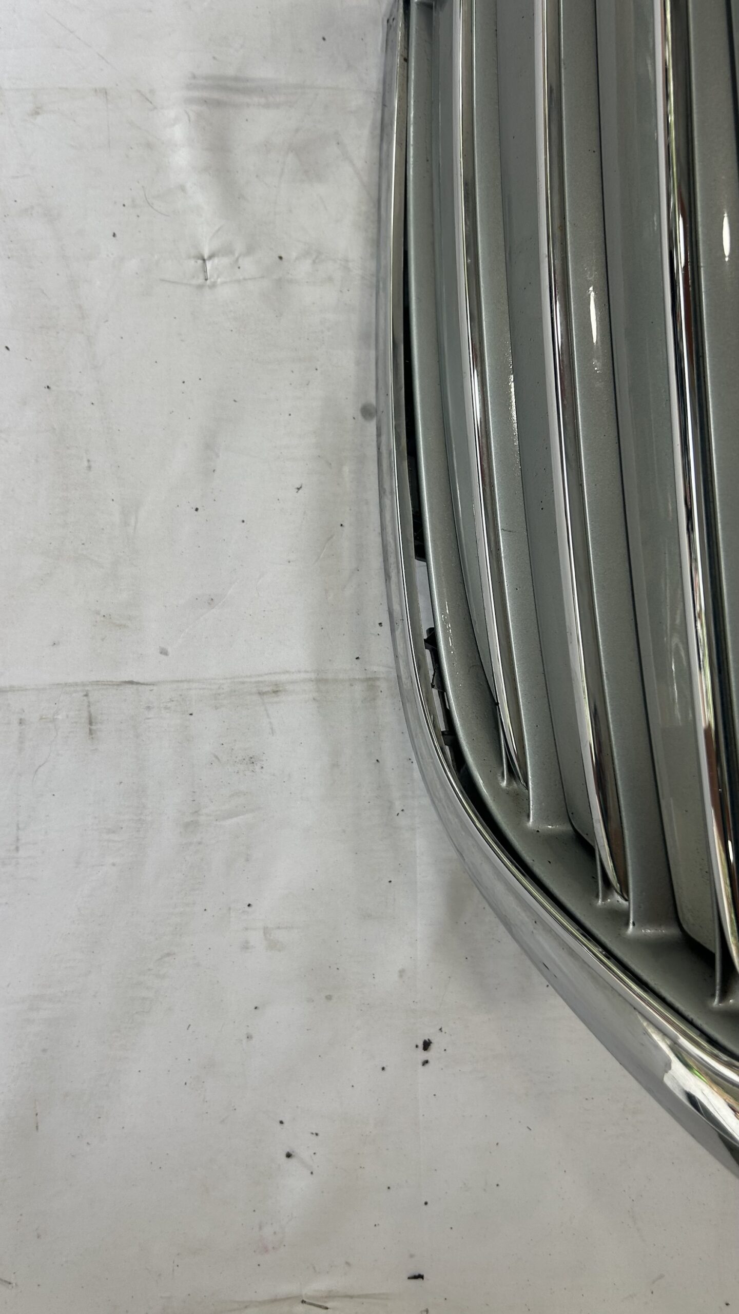 2015-2018 Mercedes Benz C class C300 luxury Grille