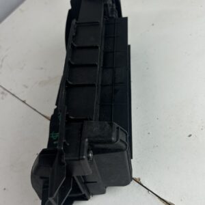 2020-2022 Hyundai Sonata Hybrid right upper Active Shutter - Image 8