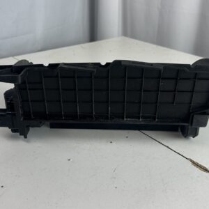 2020-2022 Hyundai Sonata Hybrid right upper Active Shutter - Image 4