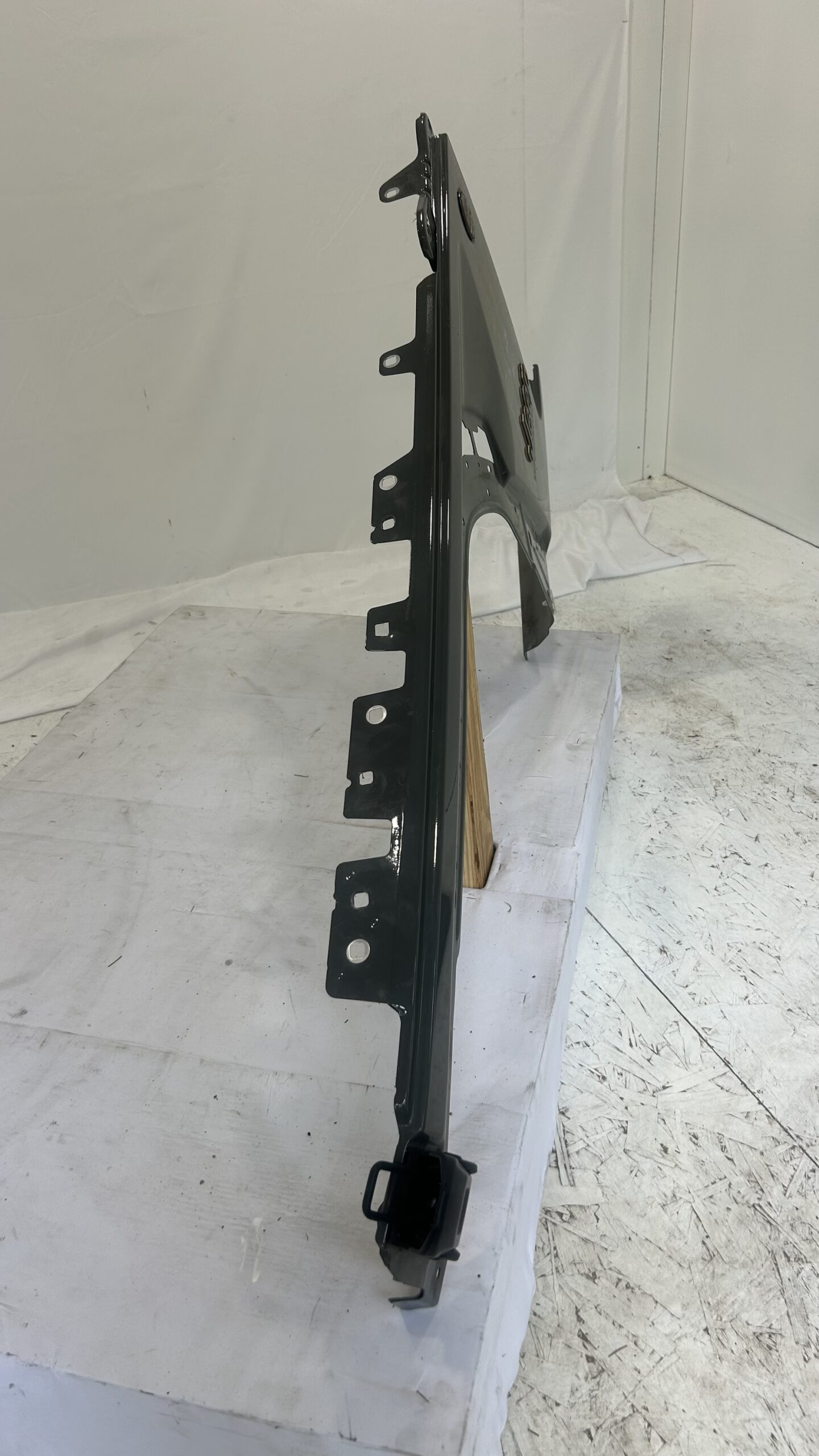 2018-2025 Jeep Wrangler Unlimited driver fender