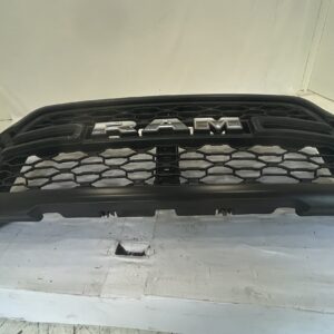 2019-2024 Dodge Ram 2500 - 3500  Grille - Image 5