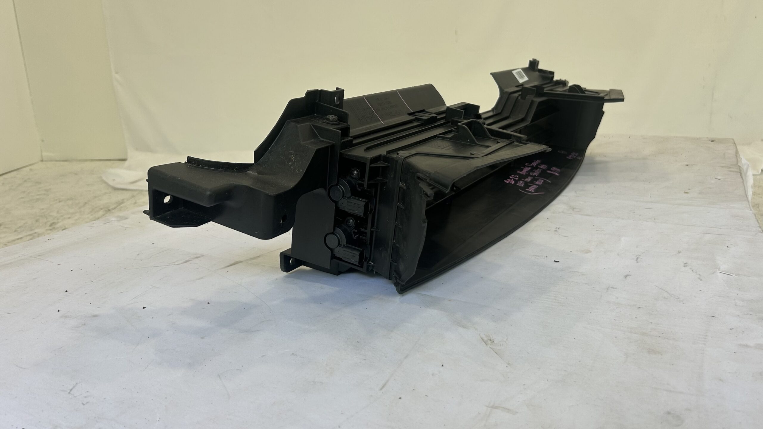 2020-2023 Hyundai Sonata Hybrid Shutter