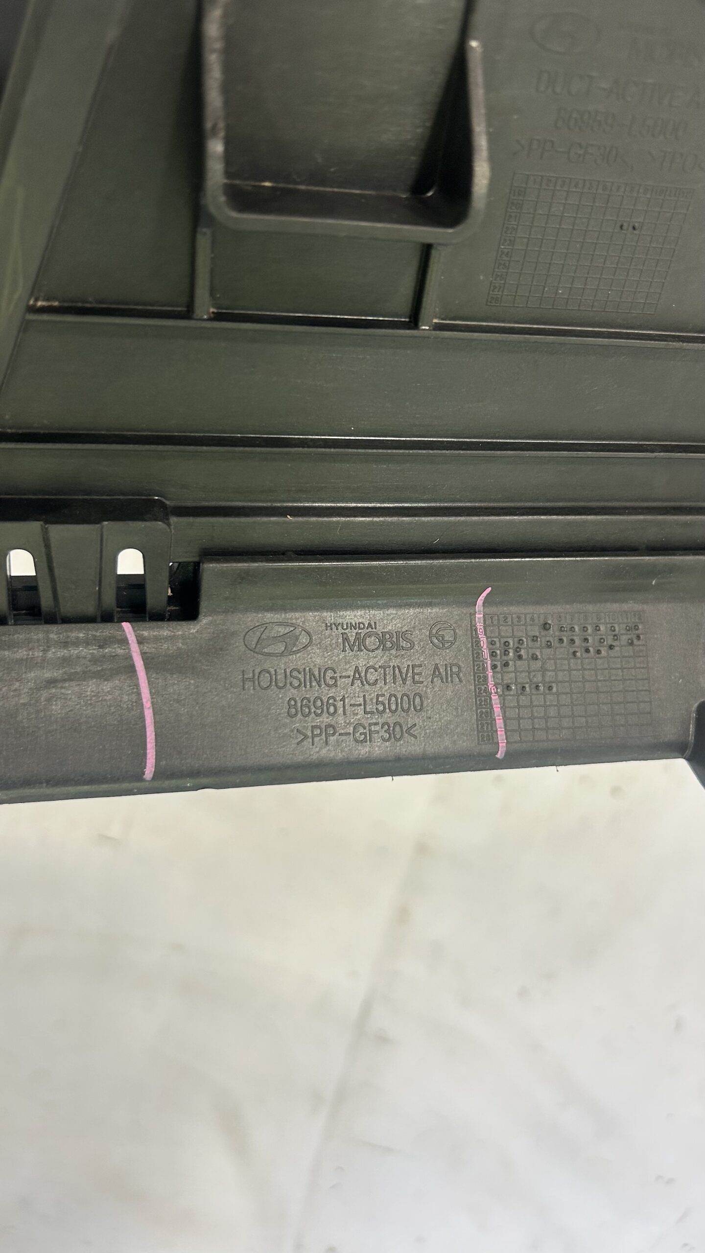 2020-2023 Hyundai Sonata Hybrid Shutter