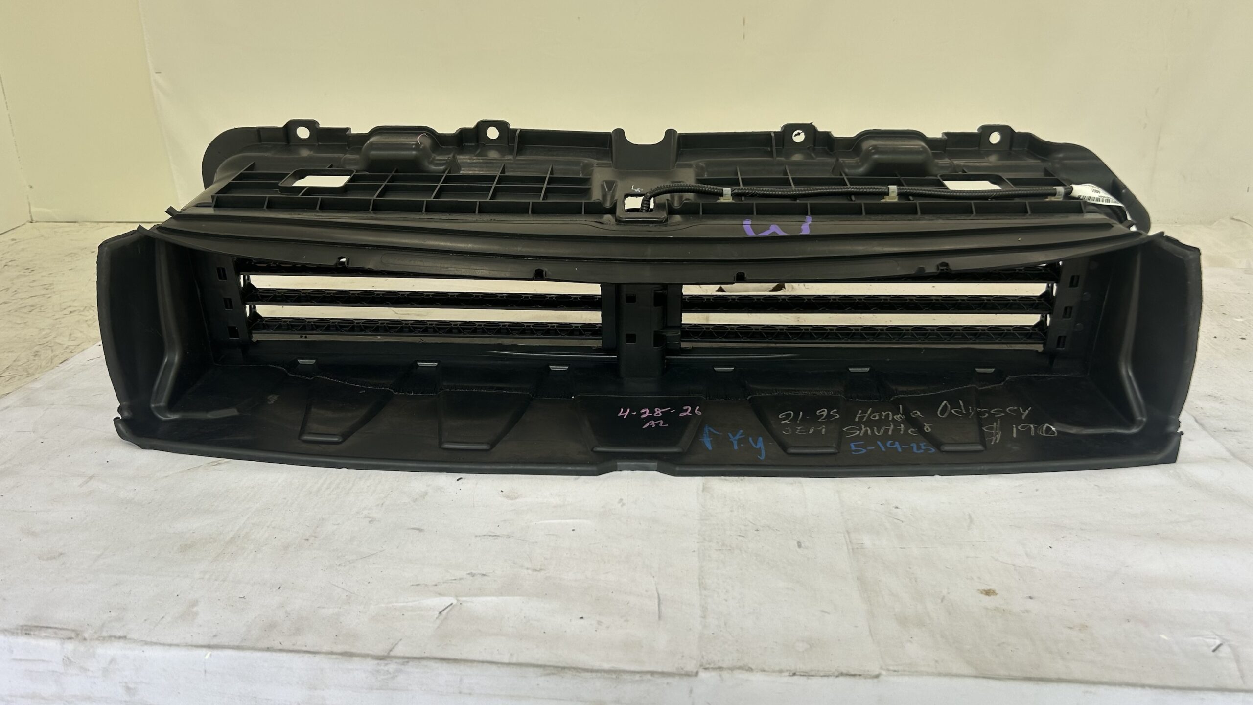 2020-2025 Honda Odyssey Shutter