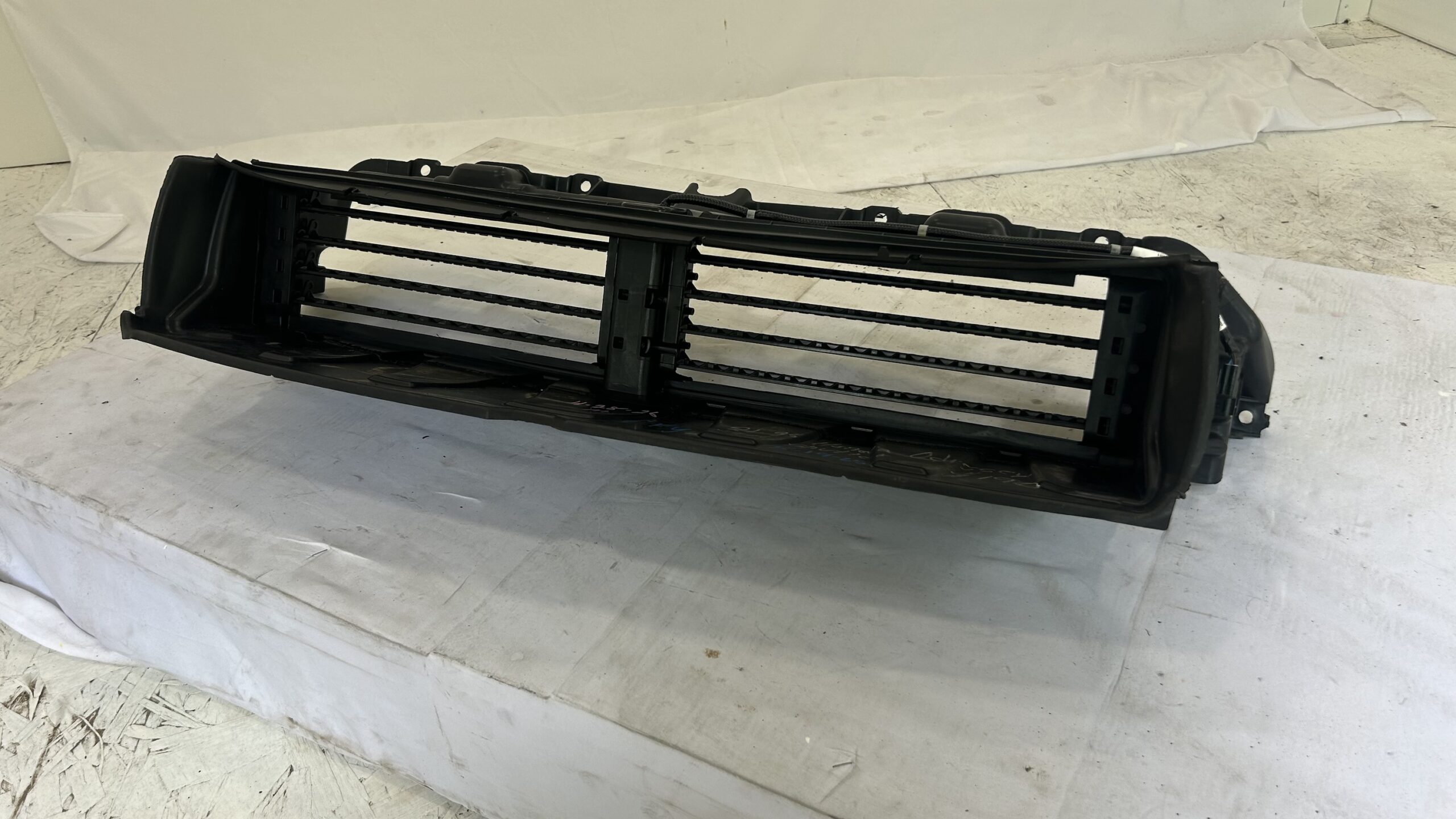 2020-2025 Honda Odyssey Shutter