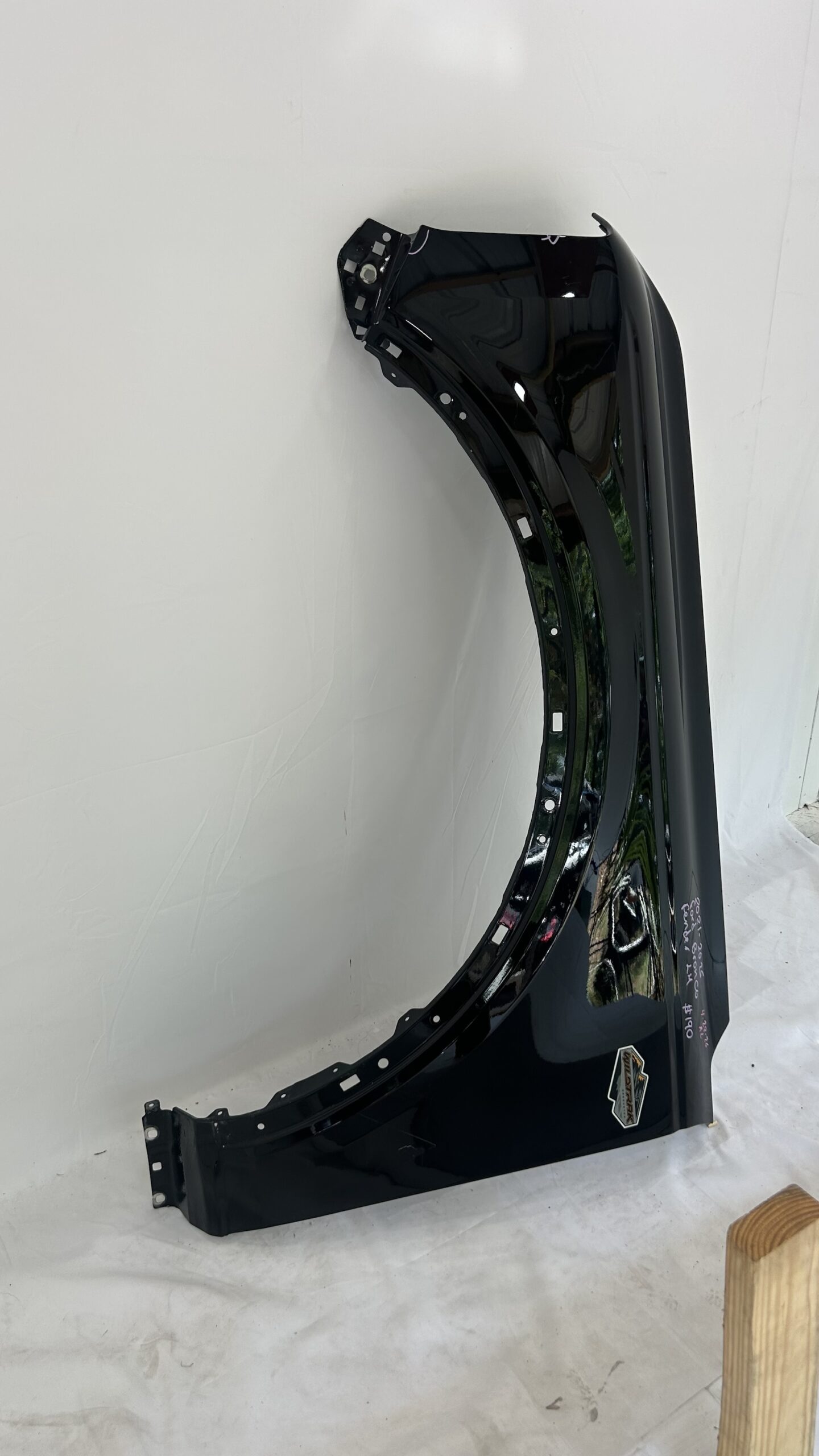 2021-2025 Ford Bronco Driver fender