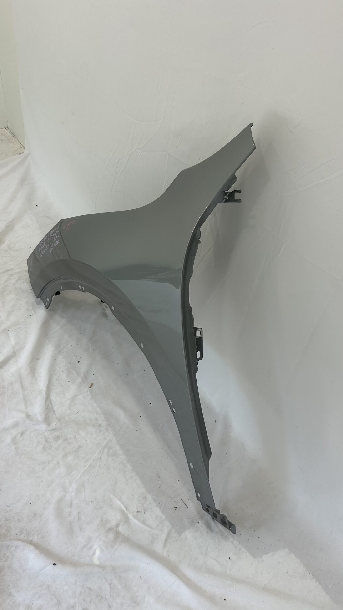 2020-2025 Ford Escape Driver Fender