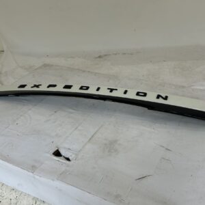 2022-2024  Ford  Expedition Liftgate Center Molding - Image 2