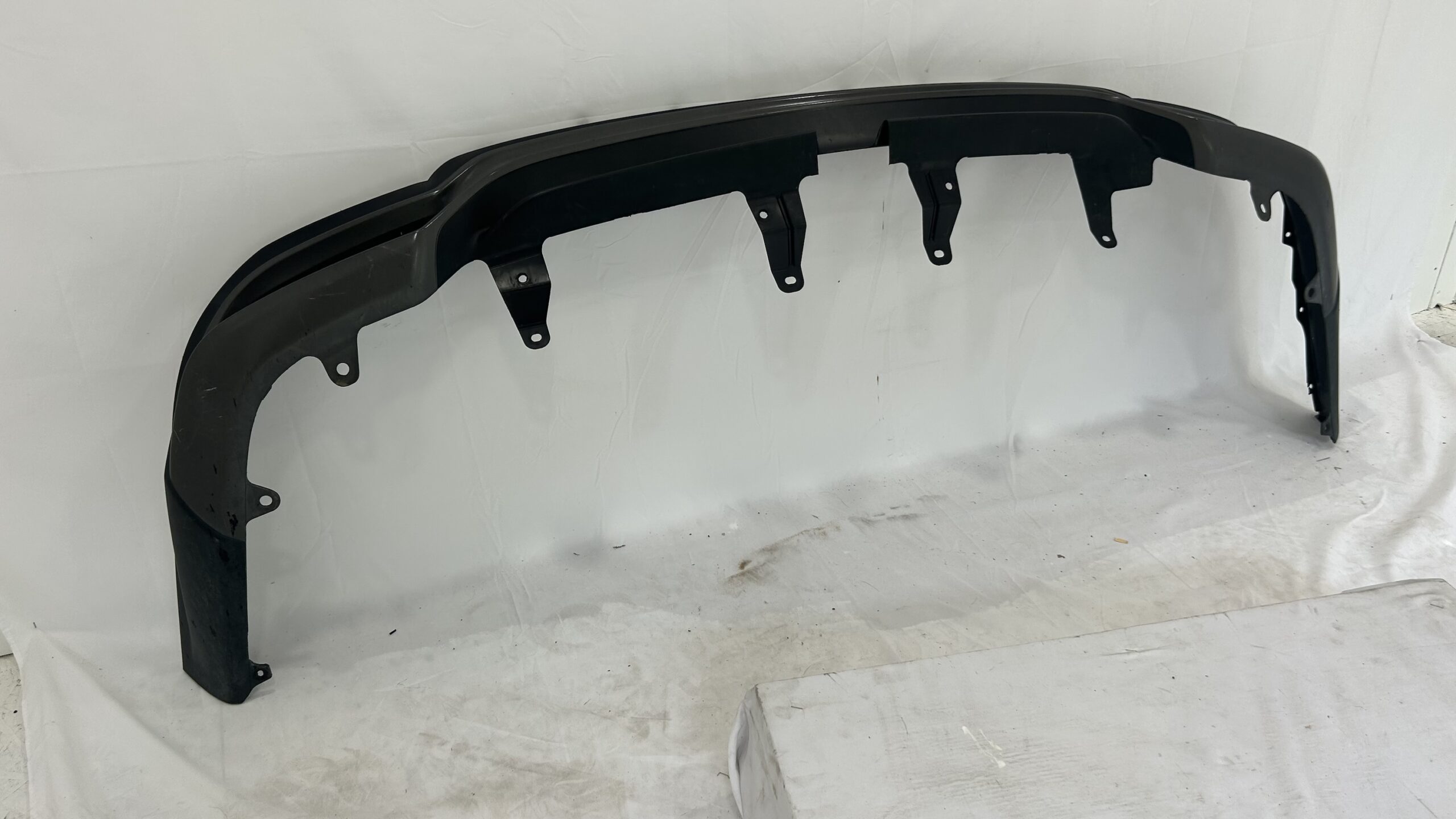 2016-2018 Lexus  RX450 rear bumper lower valance