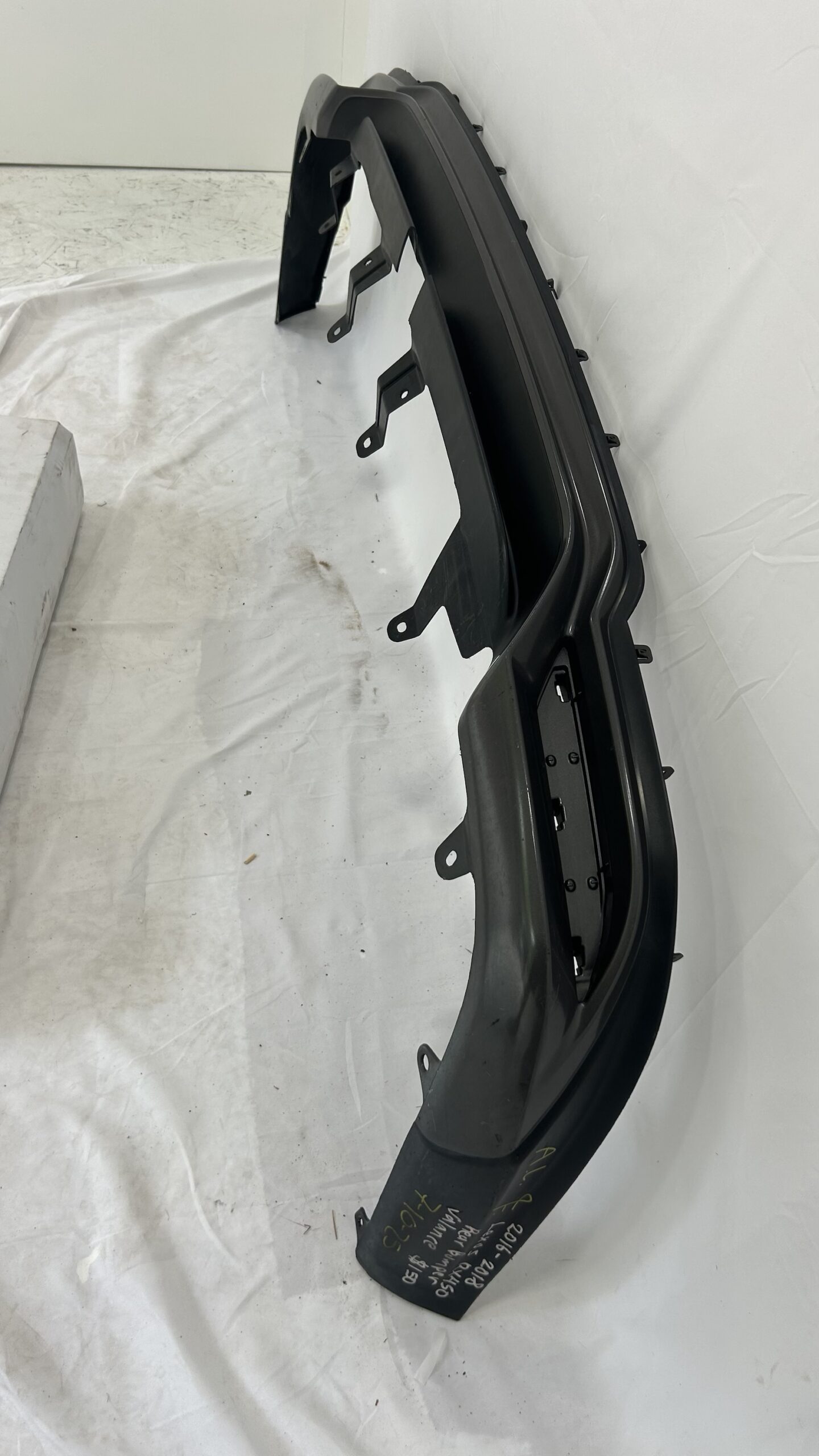 2016-2018 Lexus  RX450 rear bumper lower valance