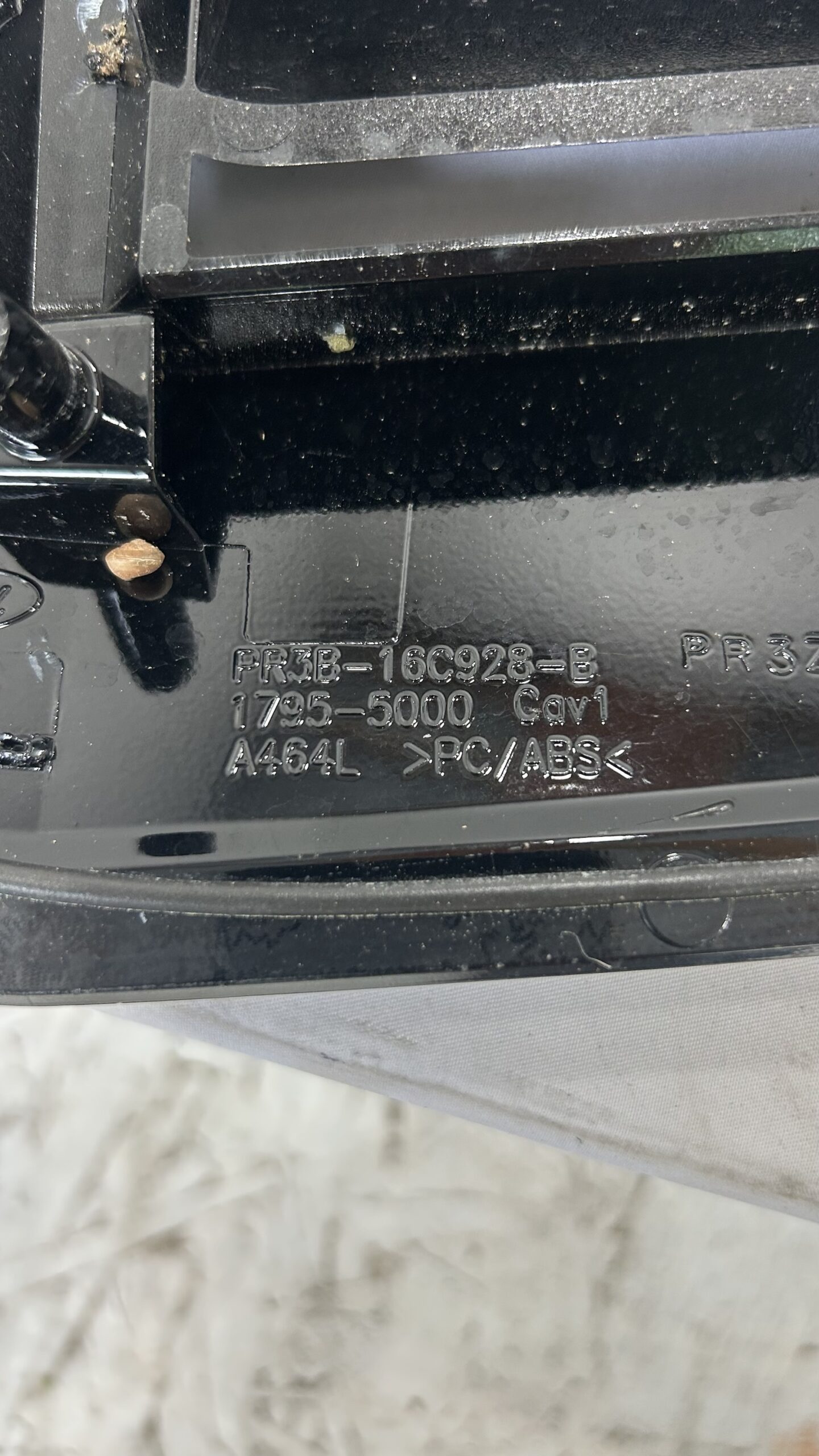 2024-2026 Ford Mustang GT Hood Air Vent