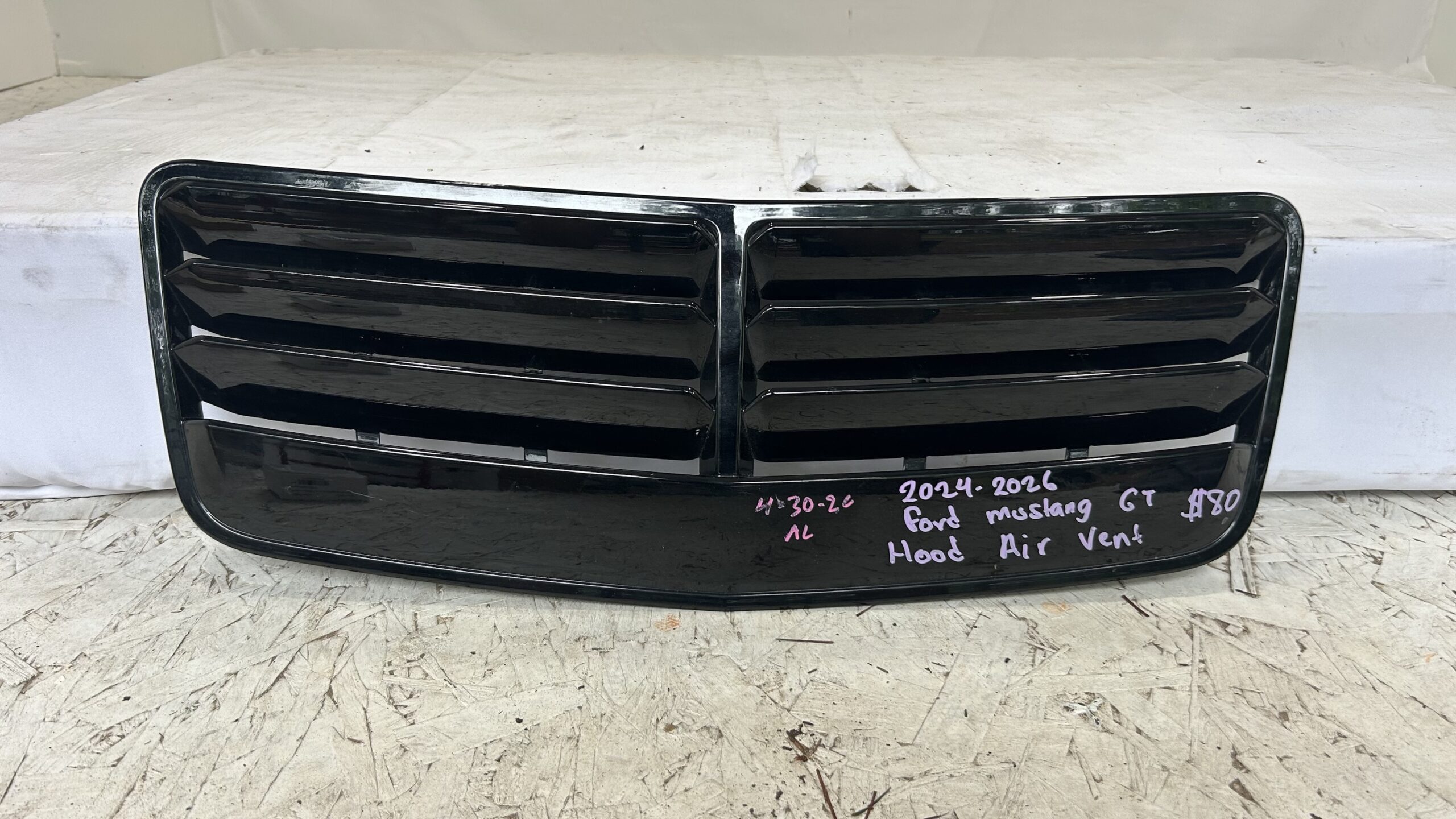 2024-2026 Ford Mustang GT Hood Air Vent