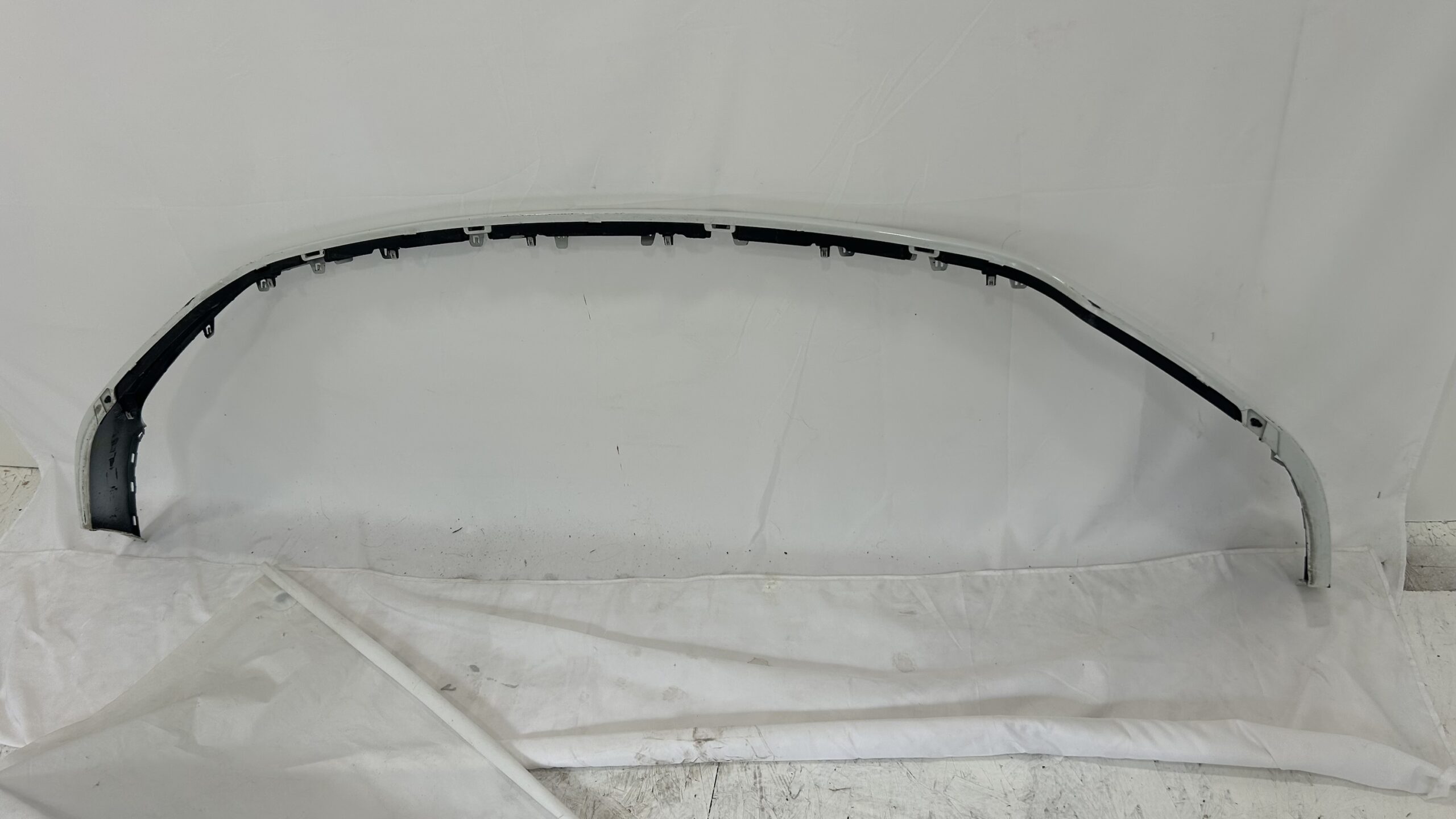 2024-2026 Ford F-150  front bumper upper Pad