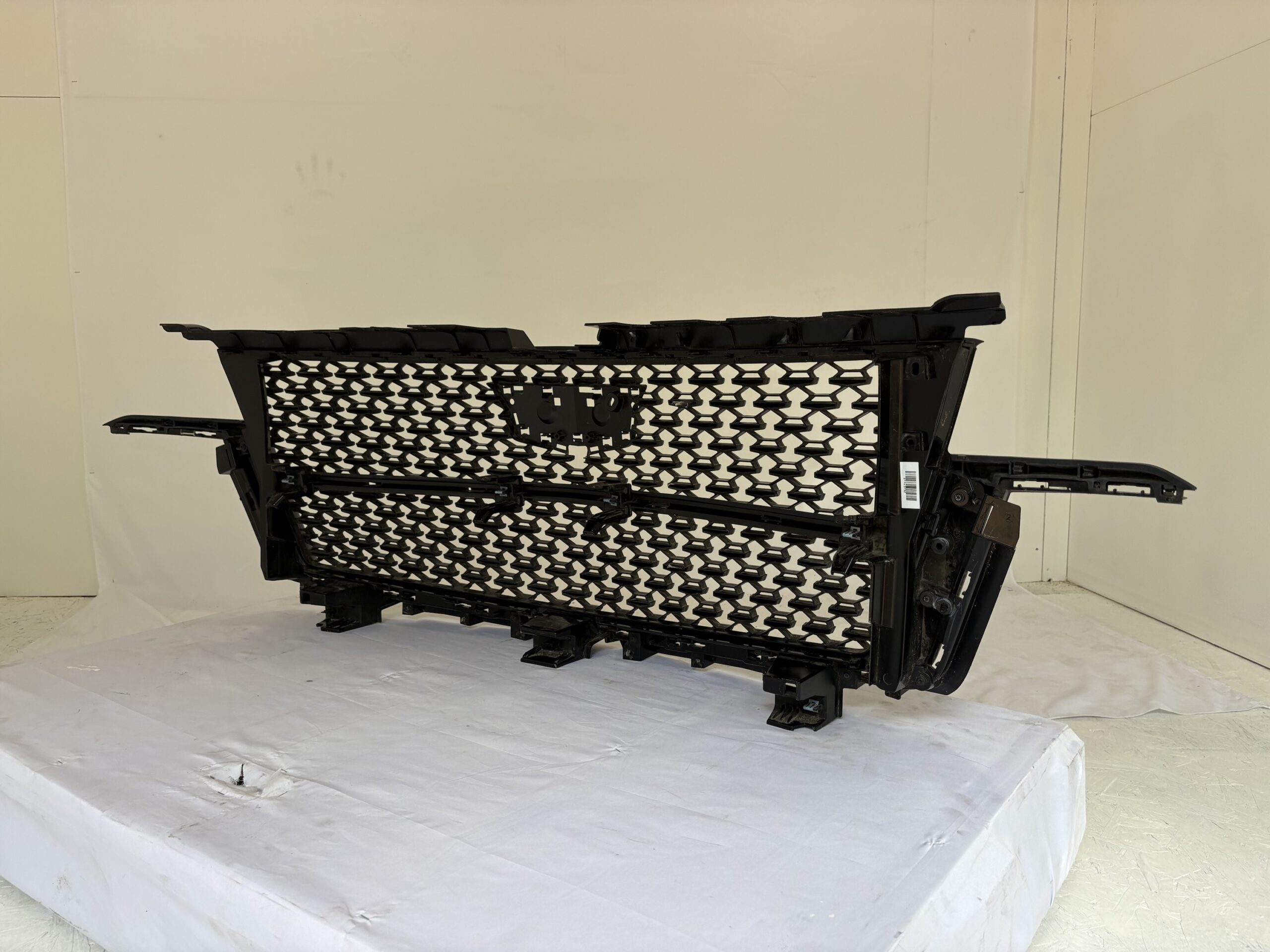 2021-2024 Cadillac Escalade Grille