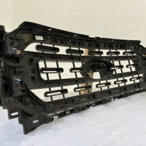 2021-2022 Ford F-150 XLT Grille - Image 3