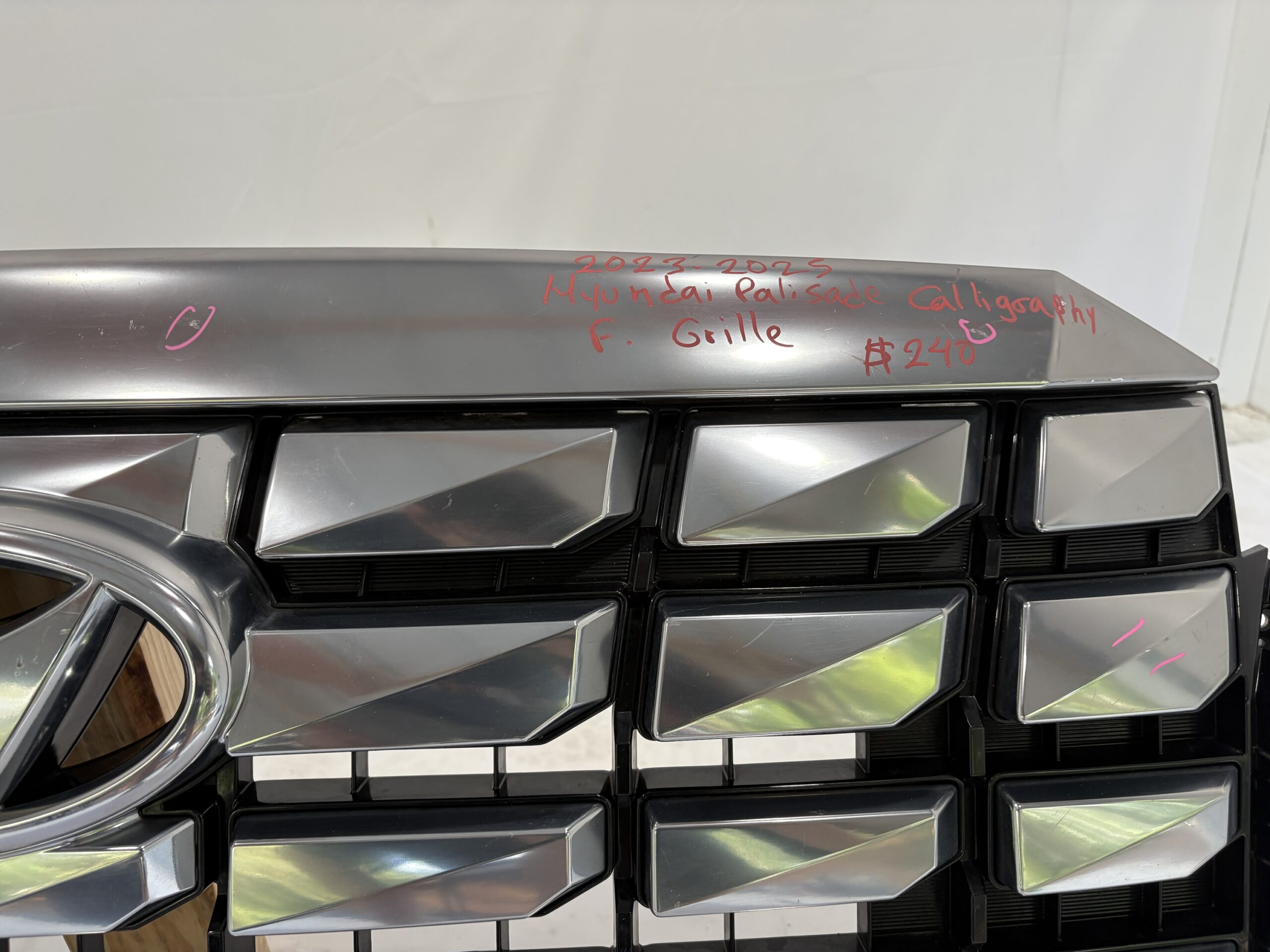 2023-2025 Hyundai Palisade Calligraphy Grille