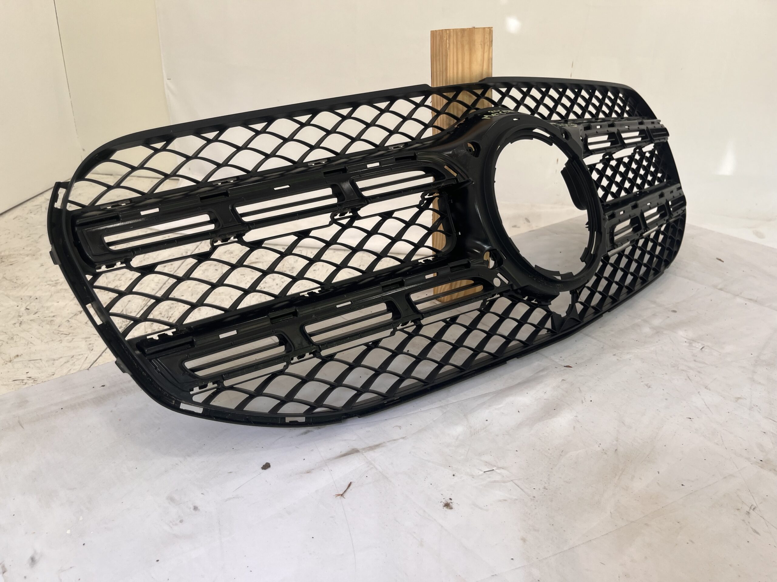 2022-2025 Mercedes Benz GLS450 Grille
