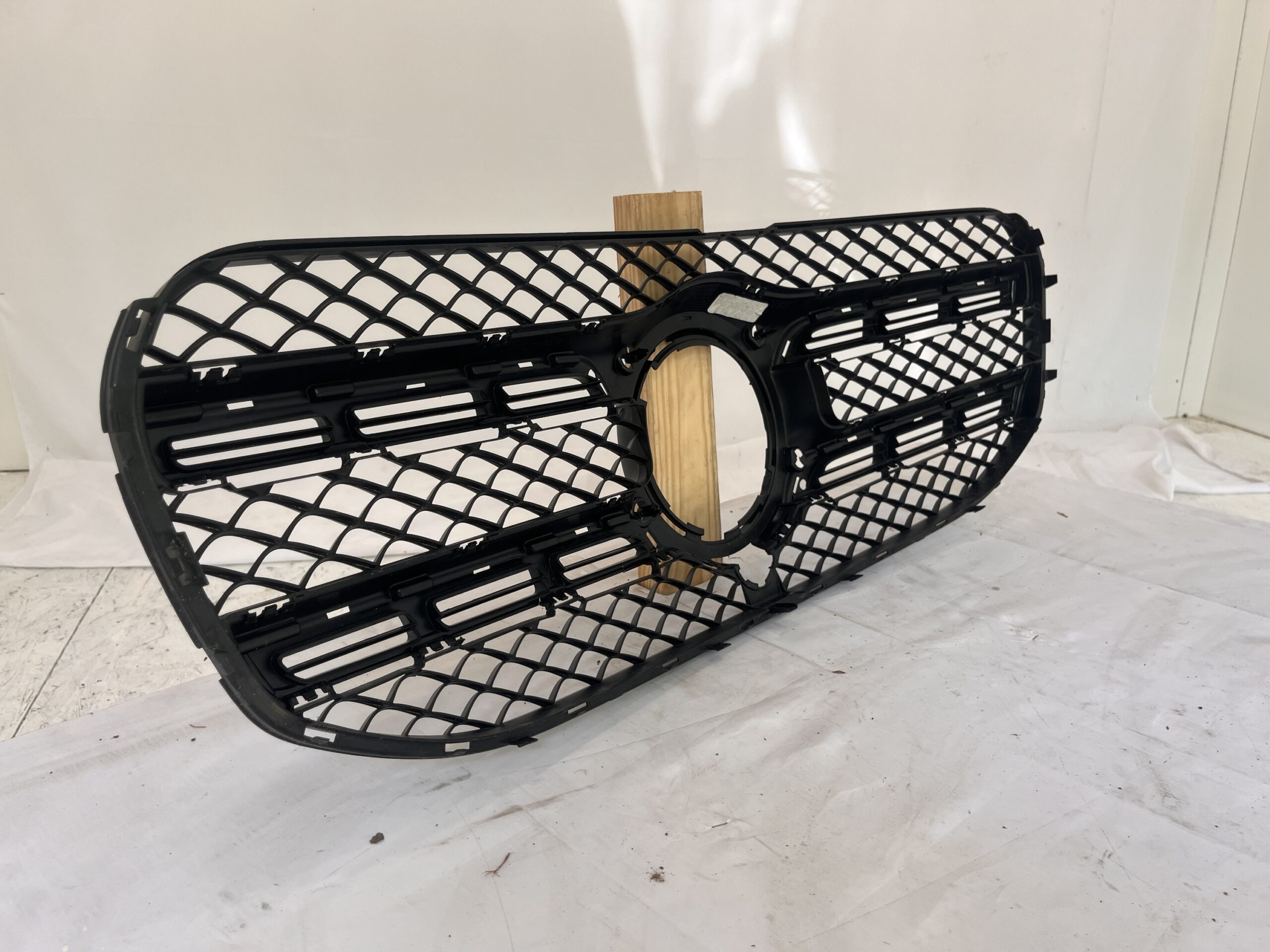 2022-2025 Mercedes Benz GLS450 Grille